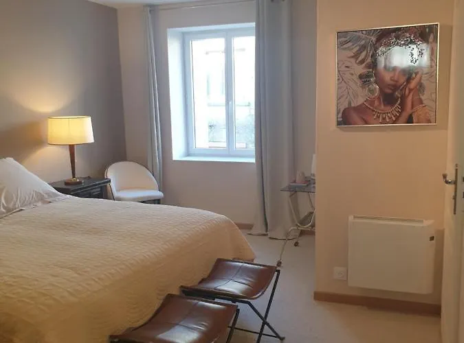 Au Clos Du Bourg Blasimon